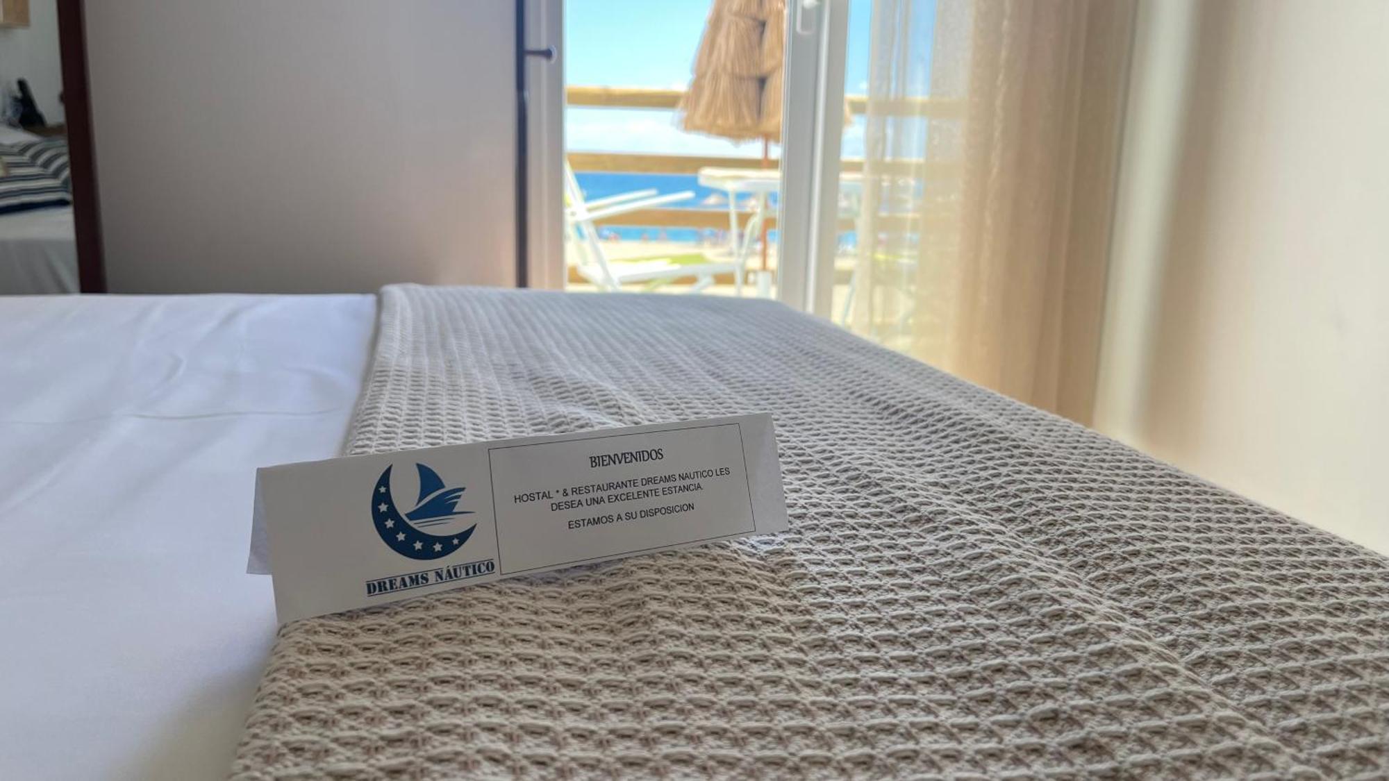 Hostal Playa Dreams Nautico Adults Garrucha Exteriör bild